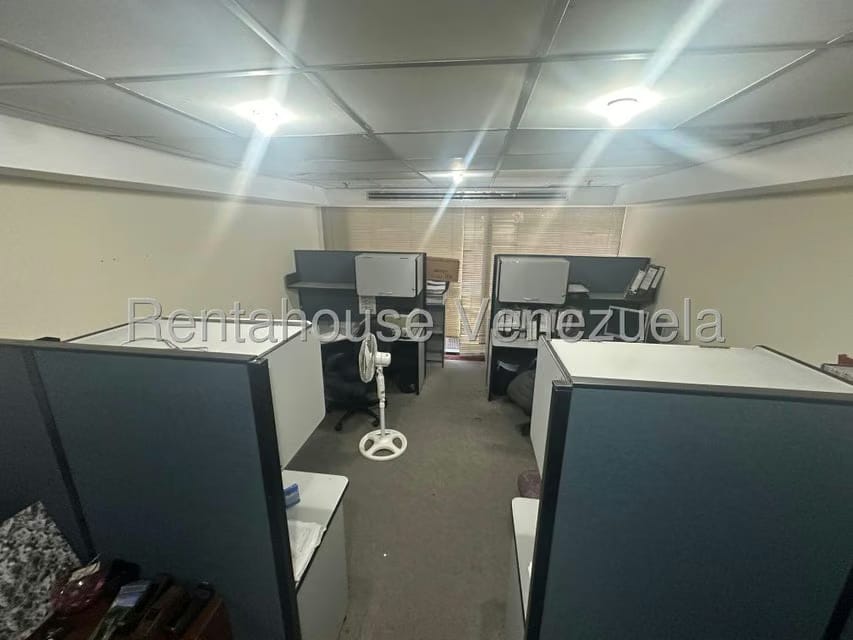 Comercial (Oficina) en Venta en Prados del Este, Distrito Metropolitano - 29