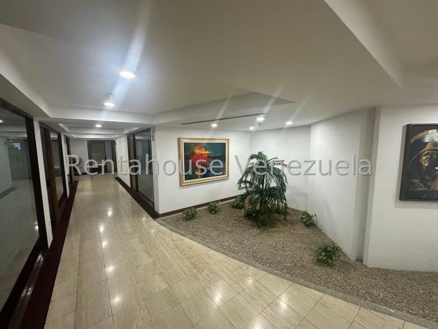 Comercial (Oficina) en Venta en Prados del Este, Distrito Metropolitano - 37