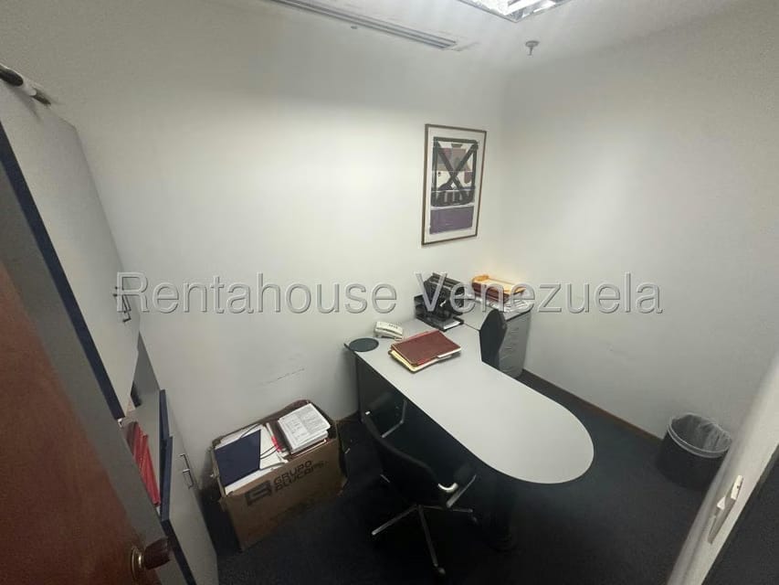 Comercial (Oficina) en Venta en Prados del Este, Distrito Metropolitano - 10