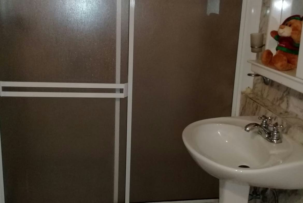 Alquilo cómodo anexo ubicado en El Cafetal - 7