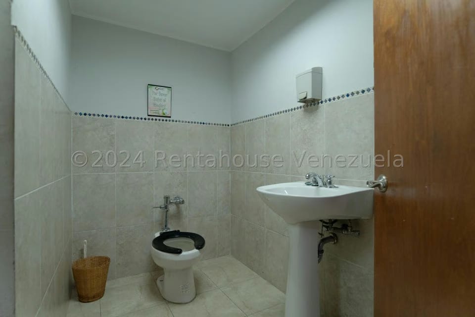 Comercial (Oficina) en Venta en La Urbina, Distrito Metropolitano - 12