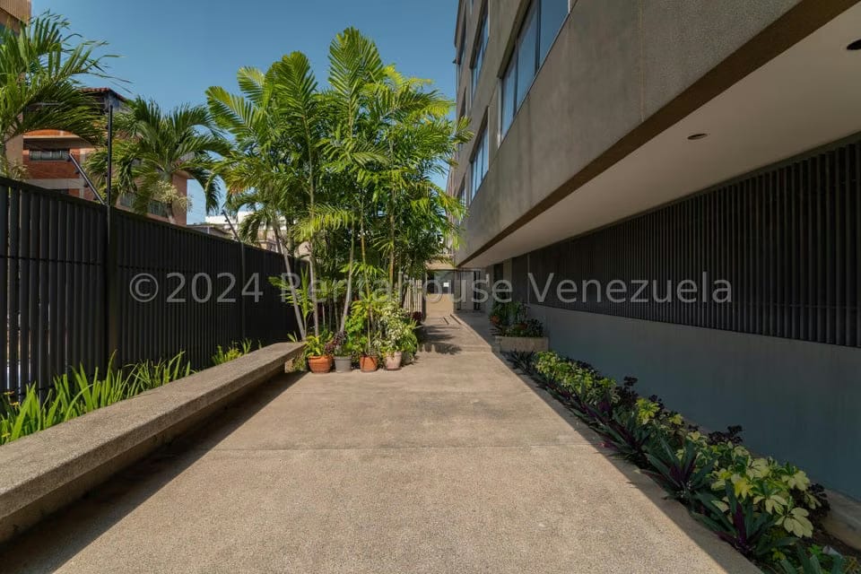 Comercial (Oficina) en Venta en La Urbina, Distrito Metropolitano - 19