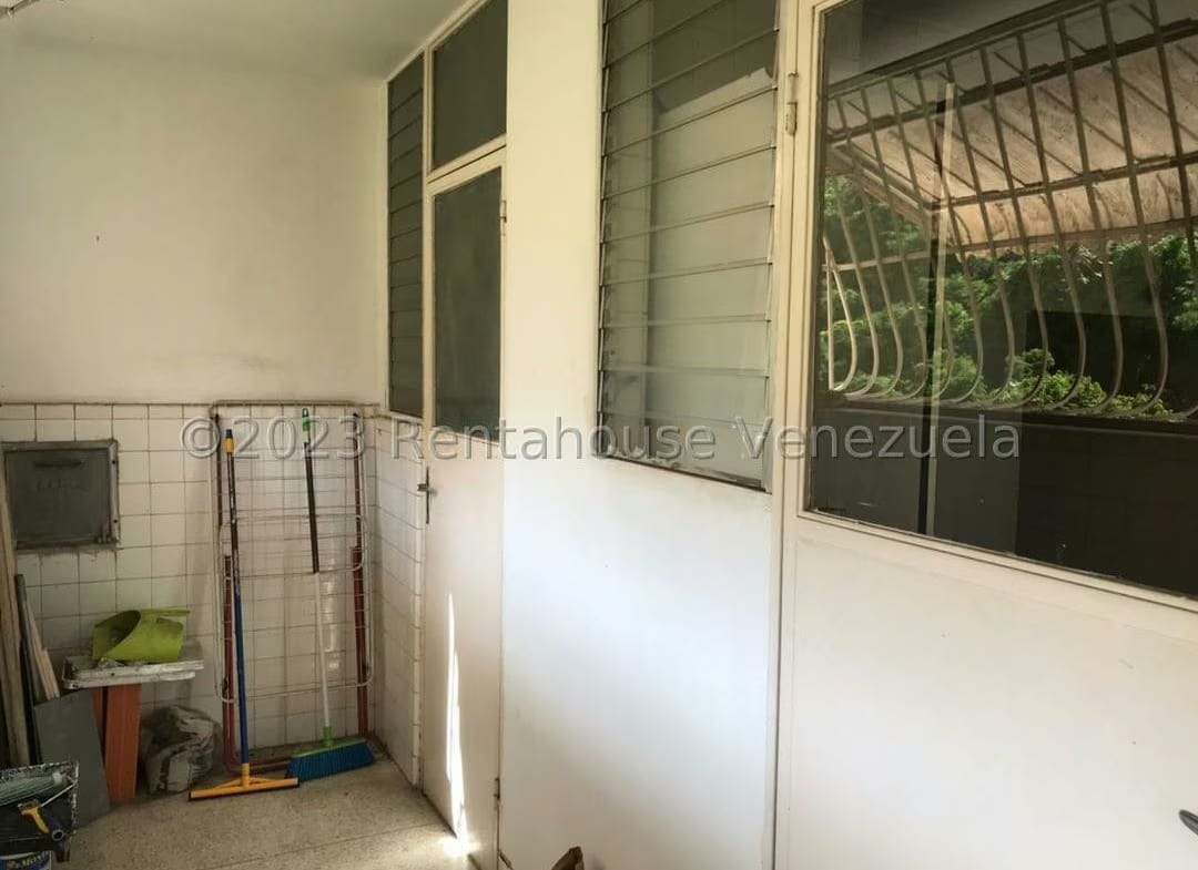 APARTAMENTO EN VENTA-CECILIA GUTIERREZ - 3