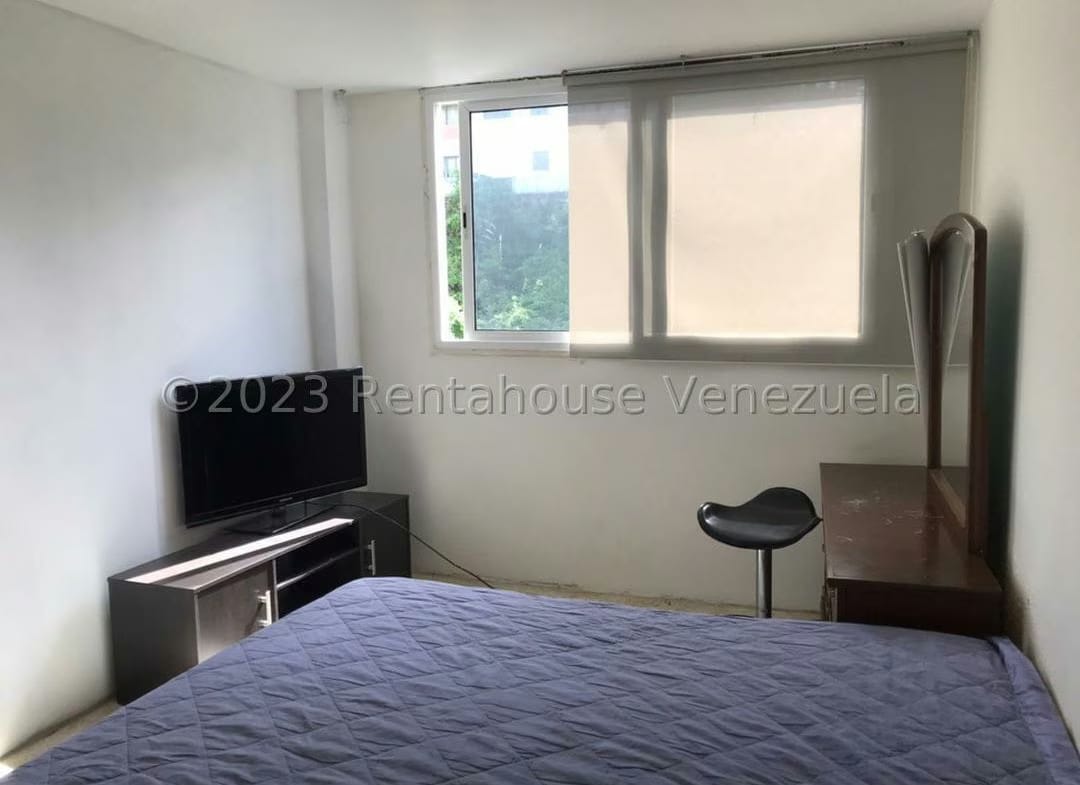 APARTAMENTO EN VENTA-CECILIA GUTIERREZ - 8