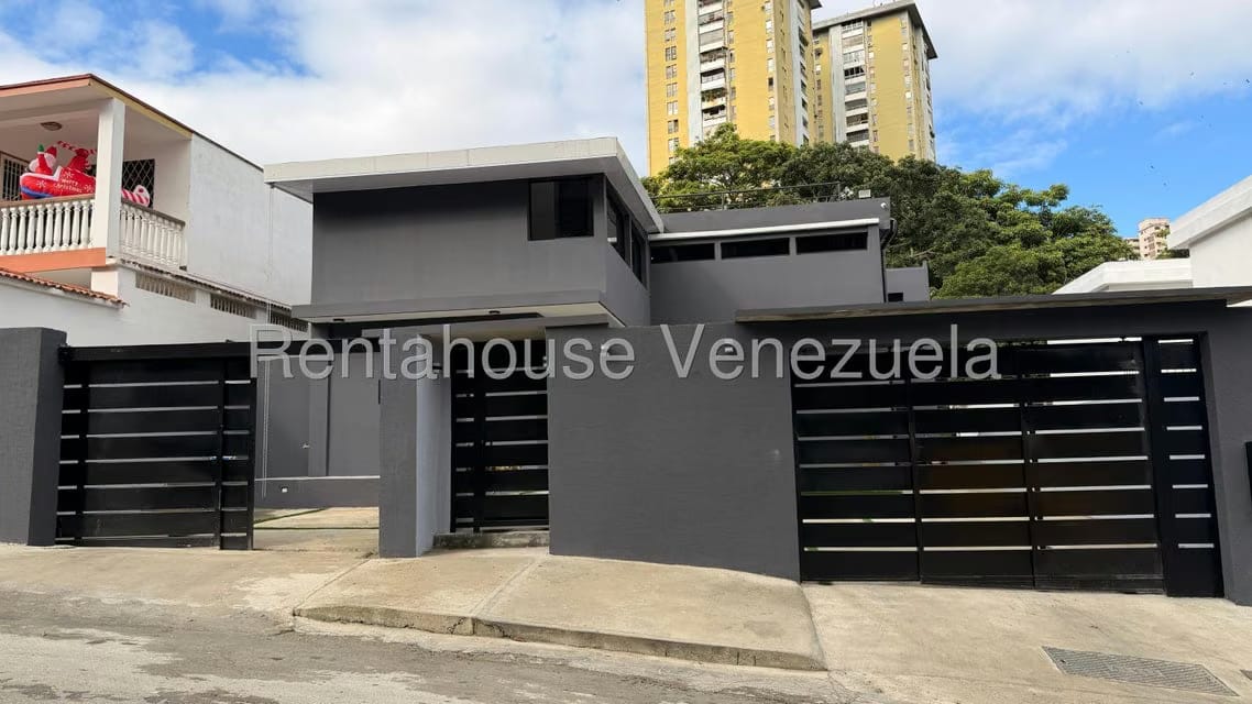 Comercial (Oficina) en Alquiler en Colinas de Bello Monte, Distrito Metropolitano