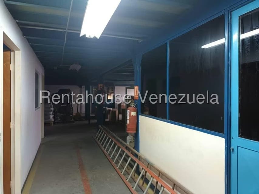 Comercial (Galpon - Deposito) en Venta en Mariche, Distrito Metropolitano - 30