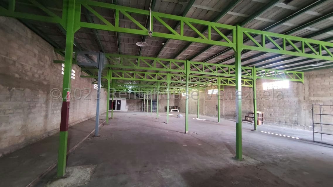 Comercial (Local Comercial) en Alquiler en Circunvalacion Uno, Zulia - 16