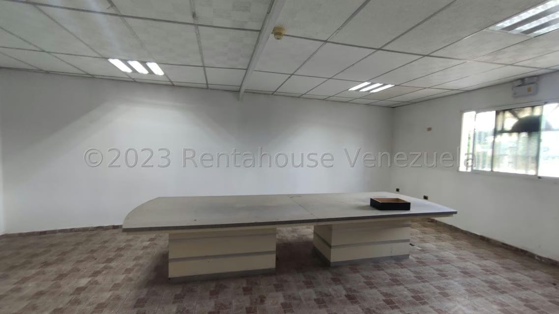 Comercial (Local Comercial) en Alquiler en Circunvalacion Uno, Zulia - 29