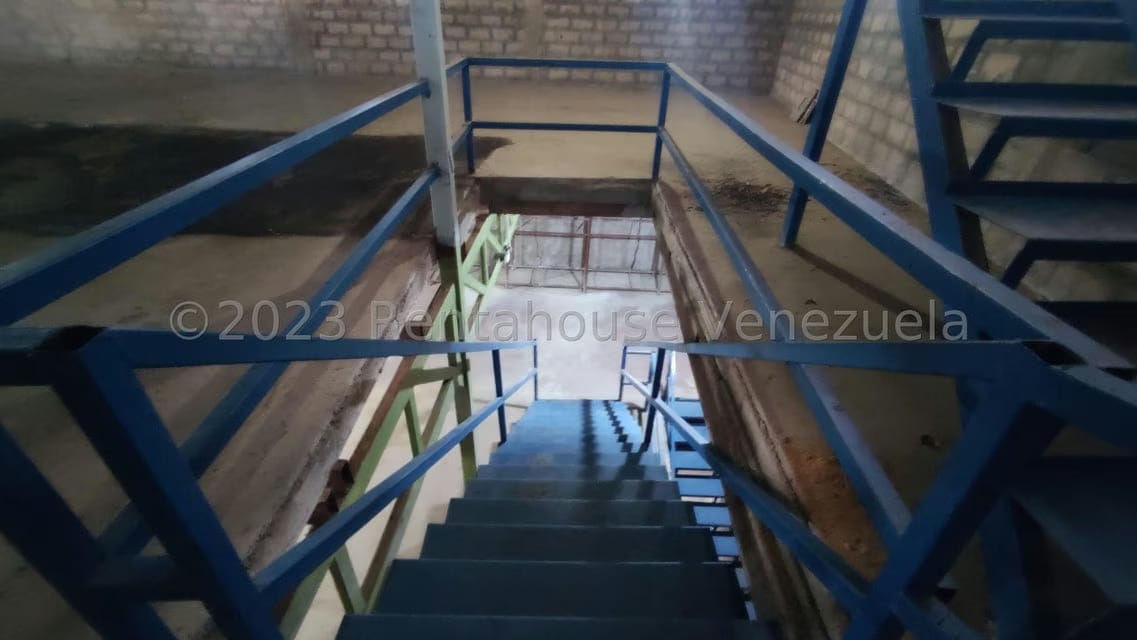 Comercial (Local Comercial) en Alquiler en Circunvalacion Uno, Zulia - 40