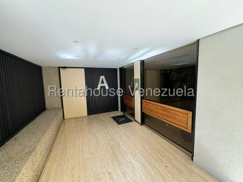 Apartamento (1 Nivel) en Venta en Chulavista, Distrito Metropolitano - 24