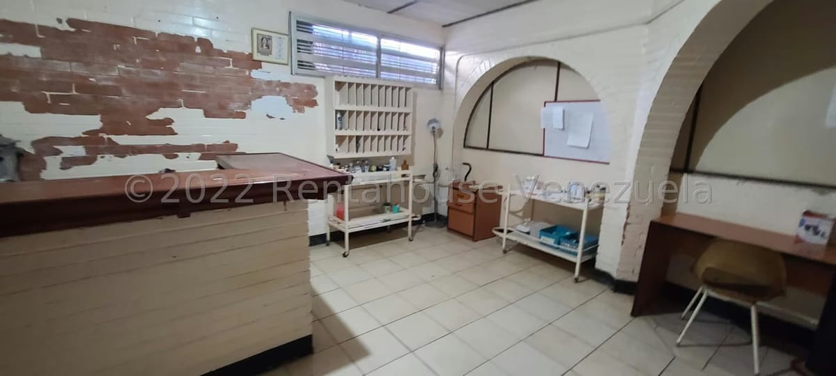 Comercial (Consultorio Medico) en Venta en El Paraiso, Distrito Metropolitano - 22