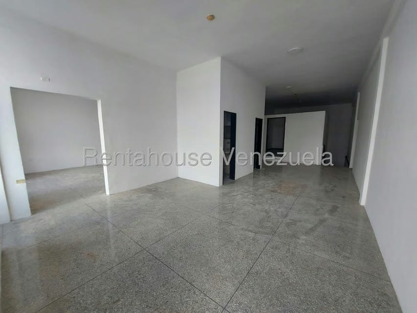 Comercial (Local Comercial) en Alquiler en Castillito, Carabobo - 12