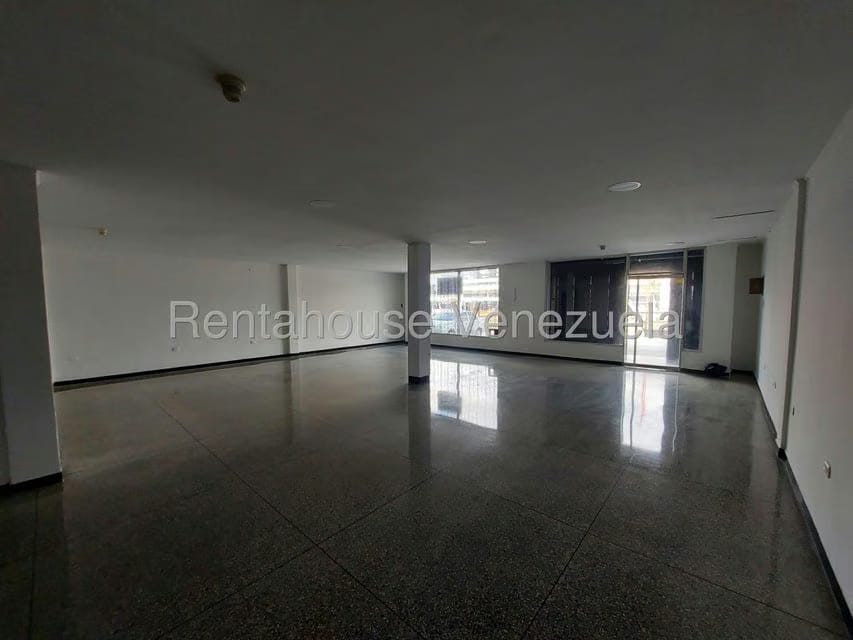 Comercial (Local Comercial) en Alquiler en Castillito, Carabobo - 4