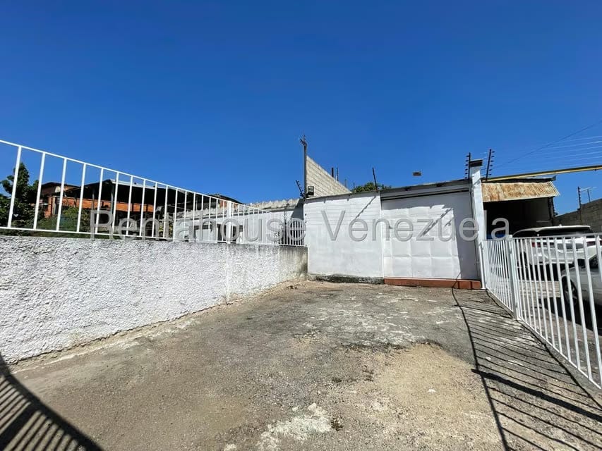 Comercial (Local Comercial) en Alquiler en Piñonal, Aragua - 2