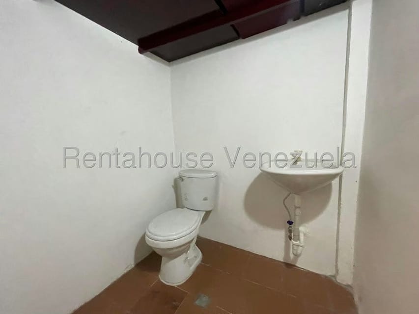Comercial (Local Comercial) en Alquiler en Piñonal, Aragua - 12