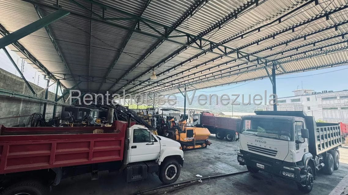 Comercial (Local Comercial) en Venta en El Ingenio, Miranda - 2