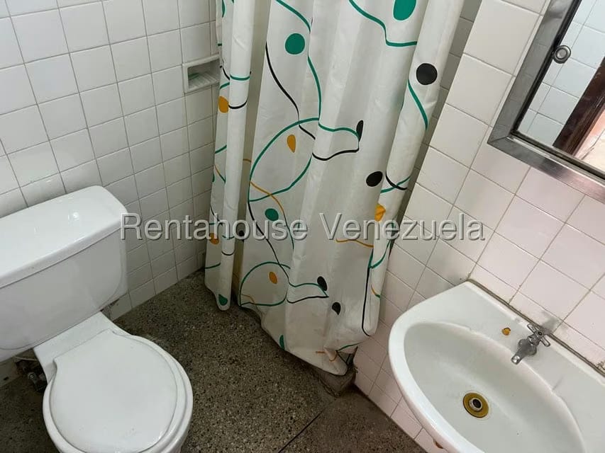 Casa (1 Nivel) en Venta en Zona Este, Lara - 24