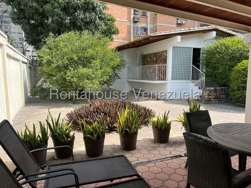 Casa (1 Nivel) en Venta en Zona Este, Lara - 31