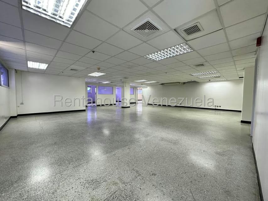 Comercial (Local Comercial) en Alquiler en Boleita Norte, Distrito Metropolitano - 2