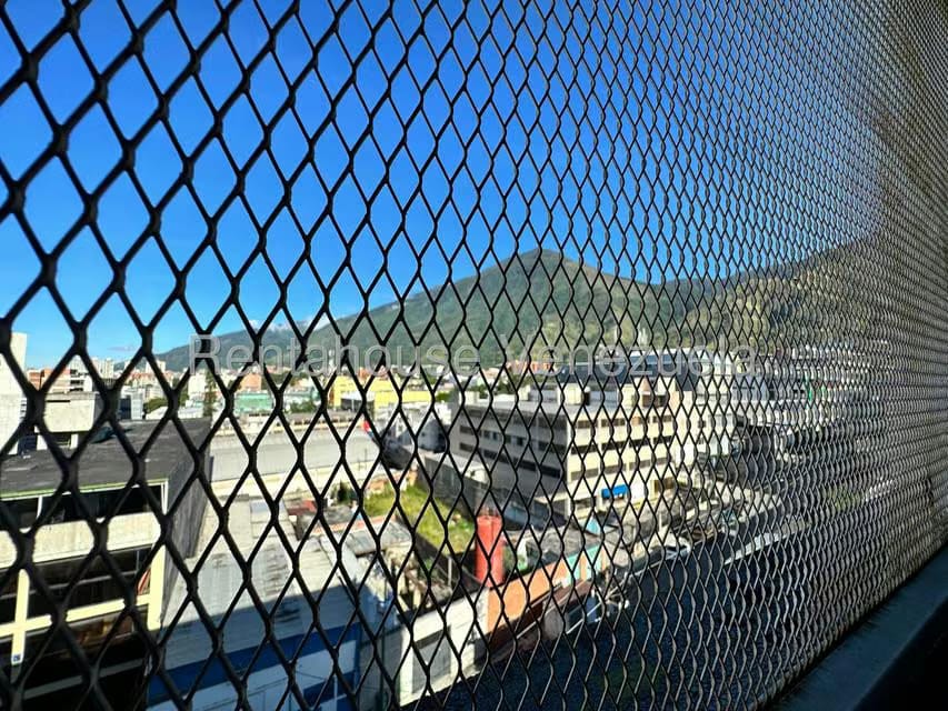 Comercial (Local Comercial) en Alquiler en Boleita Norte, Distrito Metropolitano - 12
