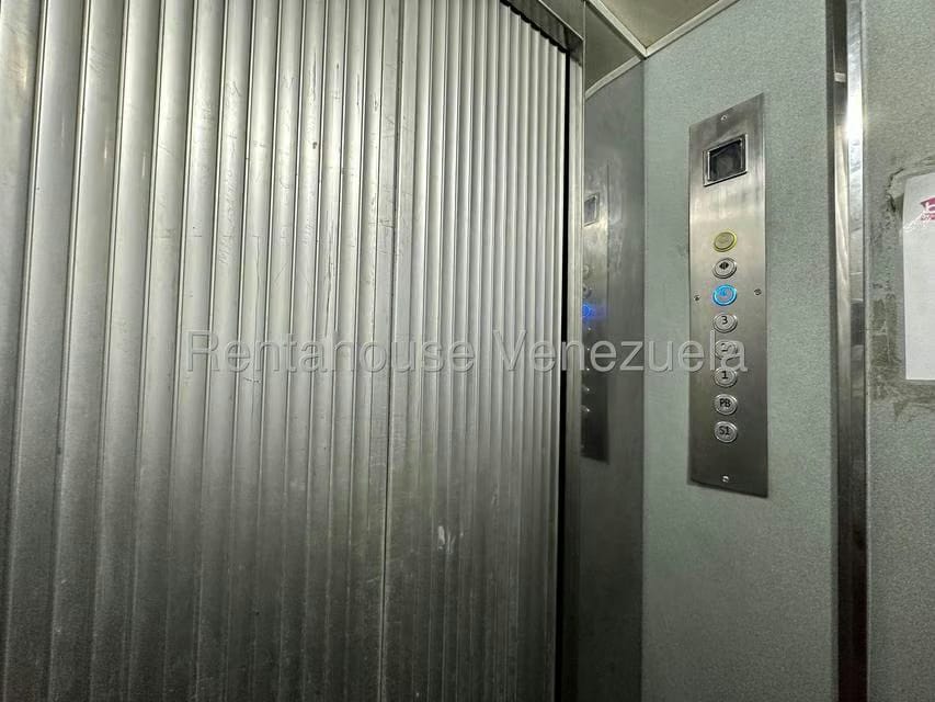 Comercial (Local Comercial) en Alquiler en Boleita Norte, Distrito Metropolitano - 14