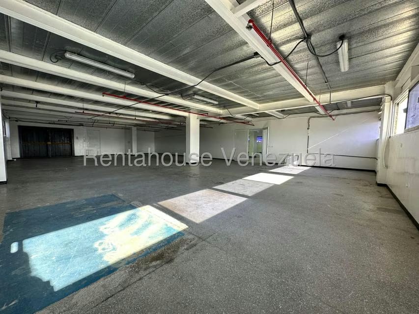 Comercial (Local Comercial) en Alquiler en Boleita Norte, Distrito Metropolitano - 9