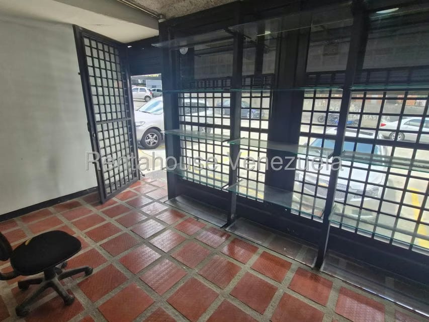 Comercial (Local Comercial) en Alquiler en Mariperez, Distrito Metropolitano - 21