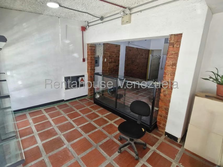 Comercial (Local Comercial) en Alquiler en Mariperez, Distrito Metropolitano - 4