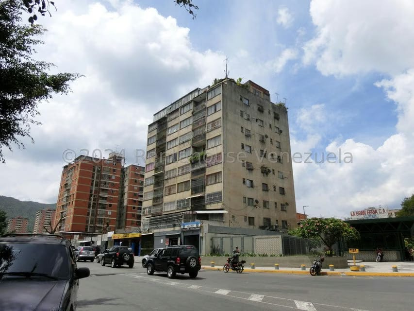 Comercial (Local Comercial) en Alquiler en San Martin, Distrito Metropolitano