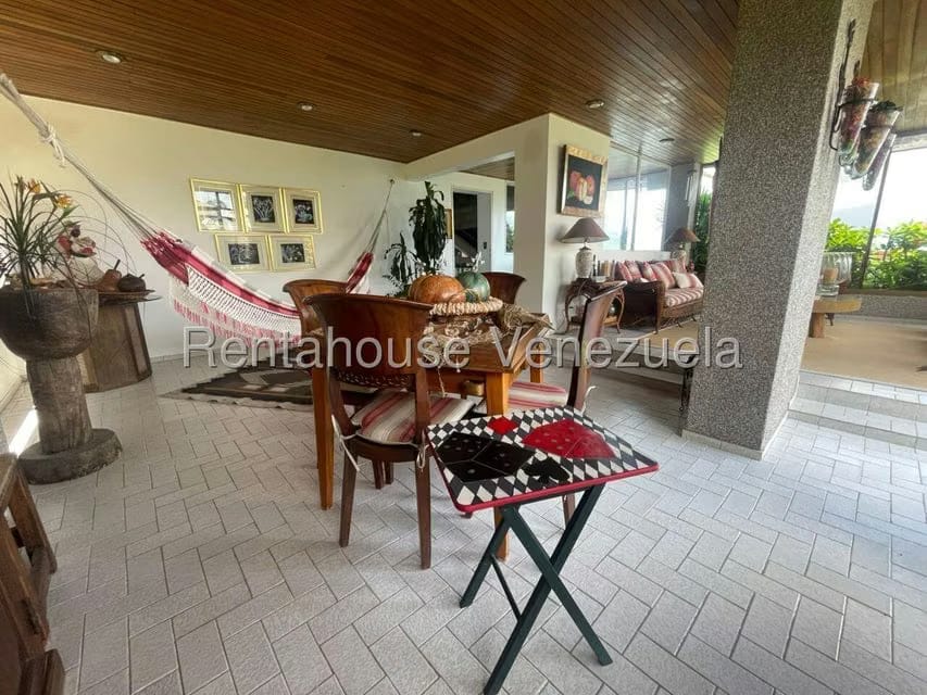 Apartamento (Penthouse) en Venta en Los Naranjos del Cafetal, Distrito Metropolitano - 12