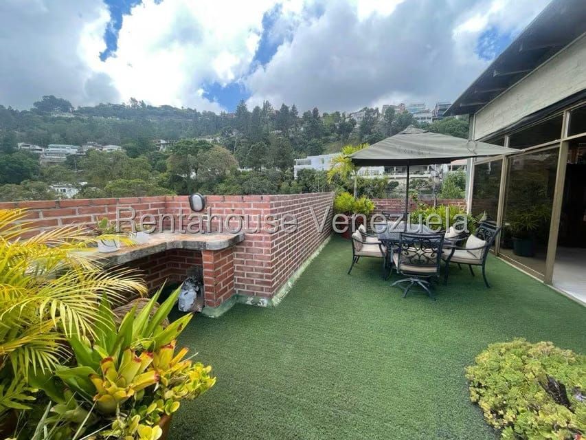 Apartamento (Penthouse) en Venta en Los Naranjos del Cafetal, Distrito Metropolitano - 13