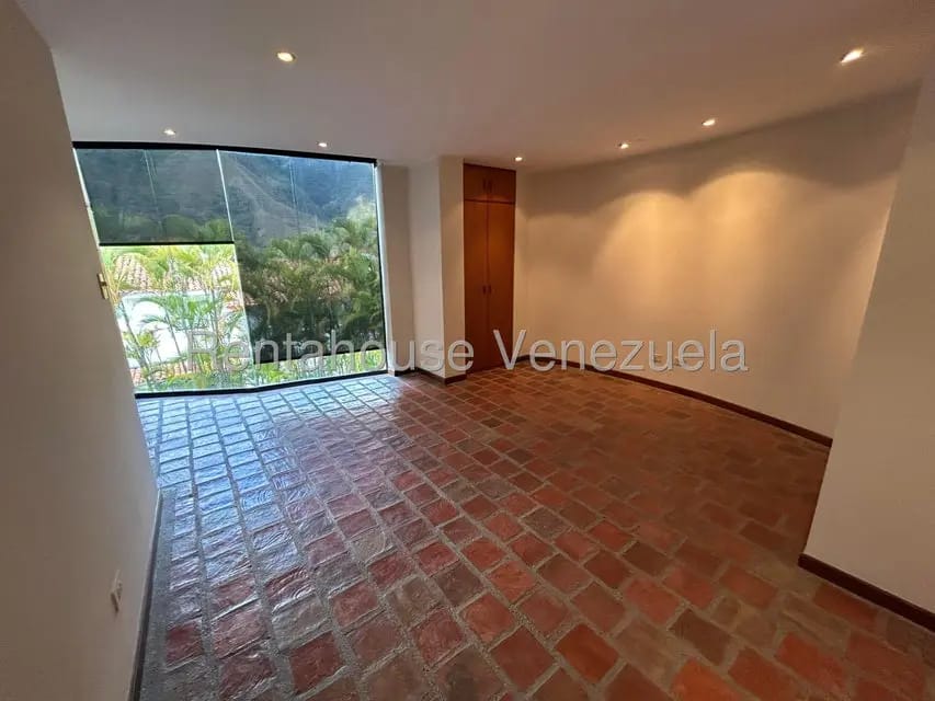 Casa (Multipes Niveles) en Alquiler en Miranda, Distrito Metropolitano - 26