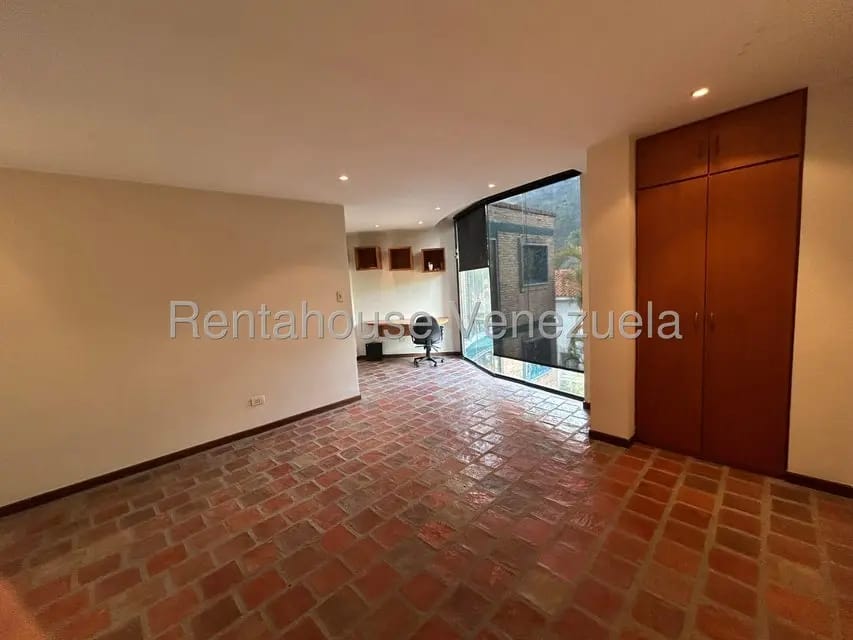 Casa (Multipes Niveles) en Alquiler en Miranda, Distrito Metropolitano - 27