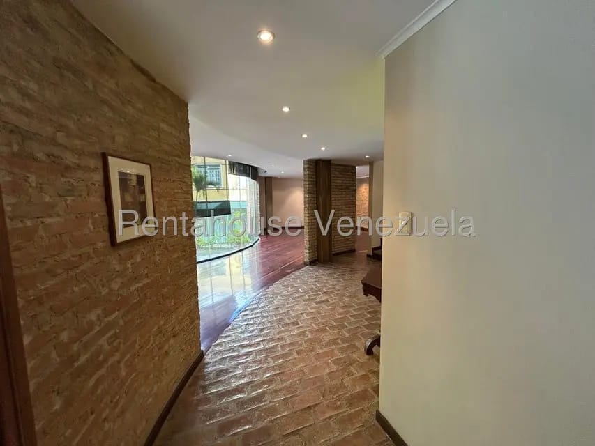 Casa (Multipes Niveles) en Alquiler en Miranda, Distrito Metropolitano - 7