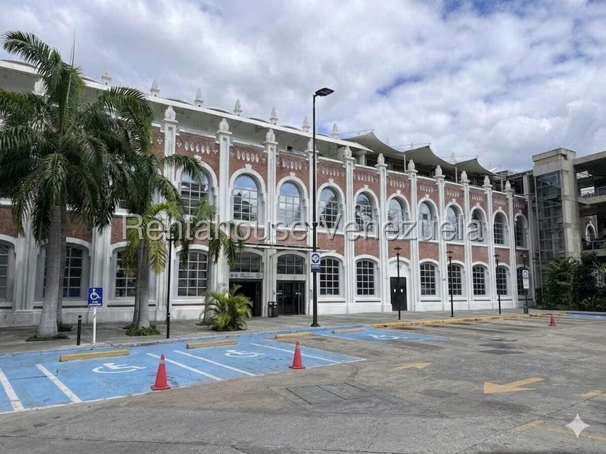 Negocios y Empresas (Belleza y Salud) en Venta en Zona Centro, Aragua - 14