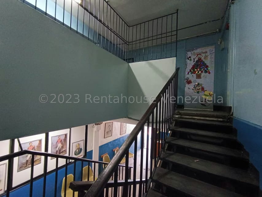 Comercial (Local Comercial) en Venta en Guarenas, Miranda - 11