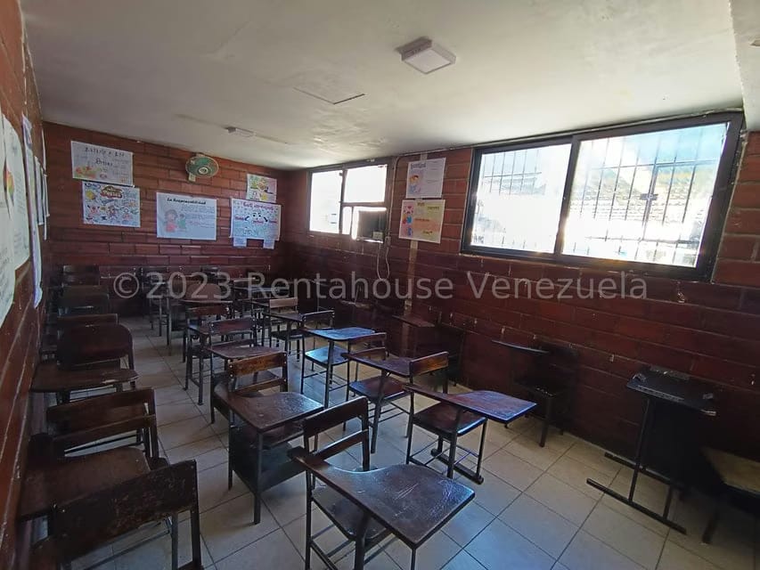 Comercial (Local Comercial) en Venta en Guarenas, Miranda - 34