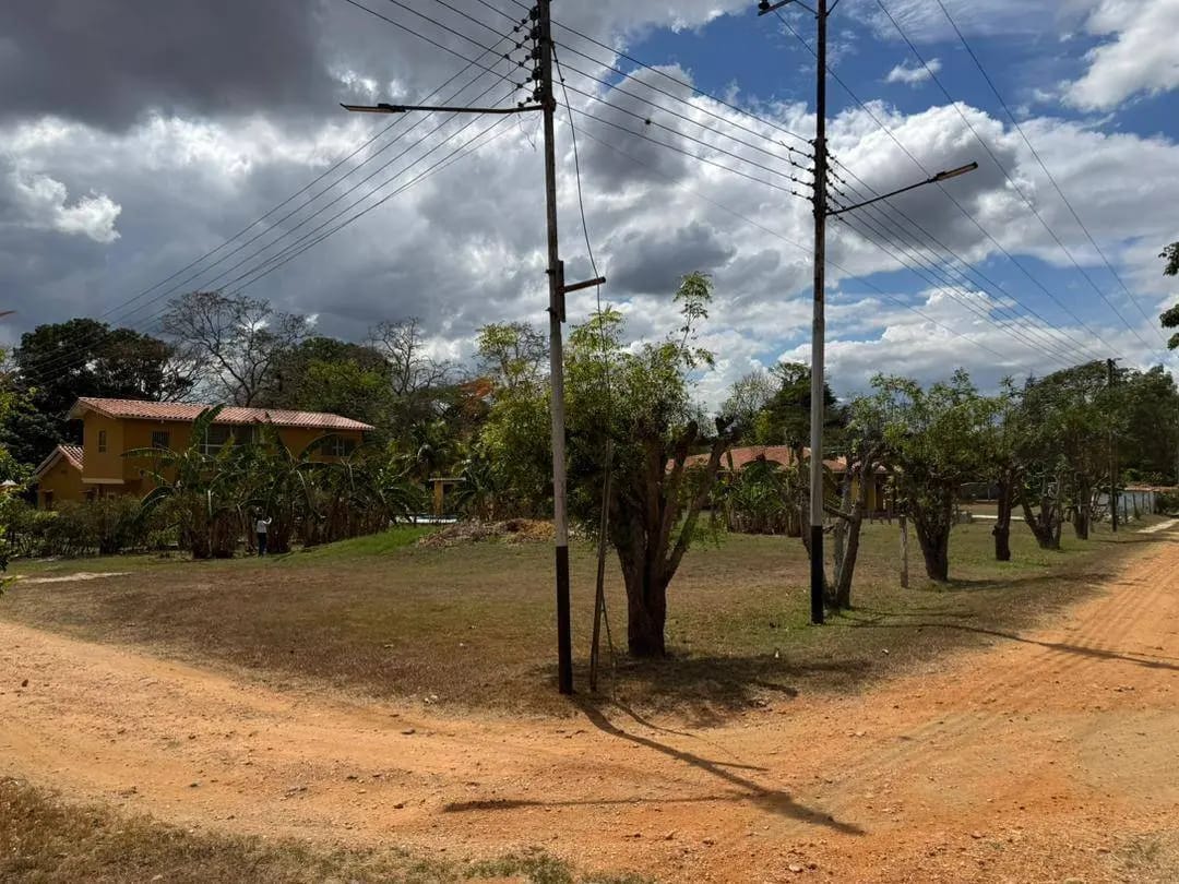 En venta Amplio terreno en Montalban- Aguirre - 5