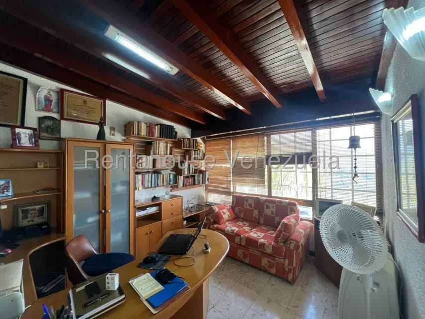 Apartamento (1 Nivel) en Venta en Miranda, Distrito Metropolitano - 12