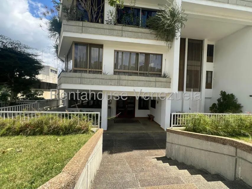 Apartamento (1 Nivel) en Venta en Miranda, Distrito Metropolitano - 35