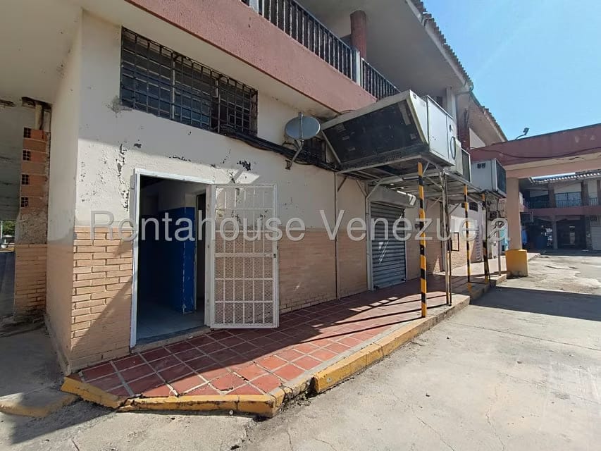 Comercial (Local Comercial) en Venta en La Morita I, Aragua - 37