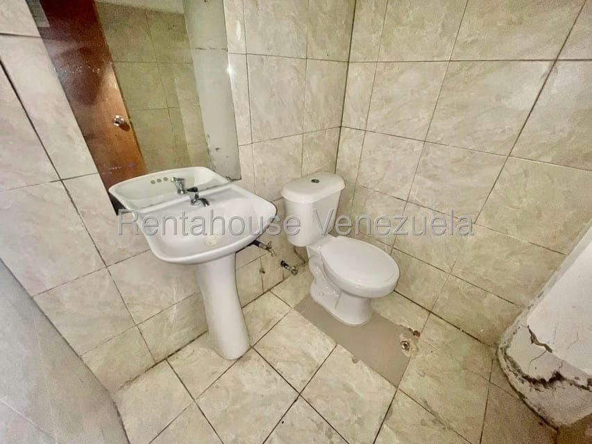 Comercial (Local Comercial) en Alquiler en El Cardon, Falcon - 12