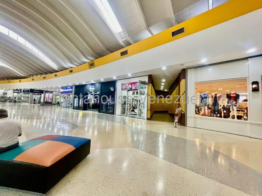 Comercial (Local Comercial) en Alquiler en El Cardon, Falcon - 4