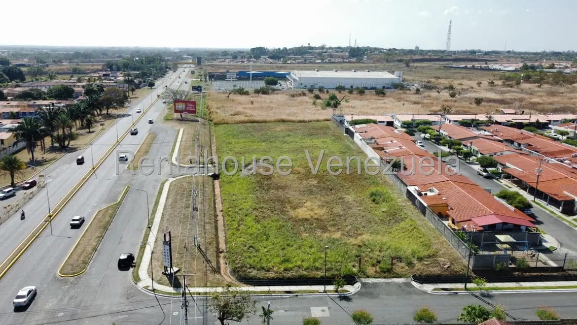 Terreno (Comercial) en Venta en Araure, Portuguesa - 13