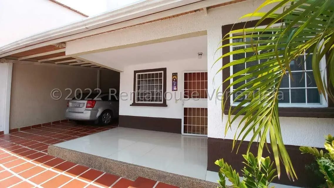 Casa (Duplex) en Venta en Villa Roca, Portuguesa - 2