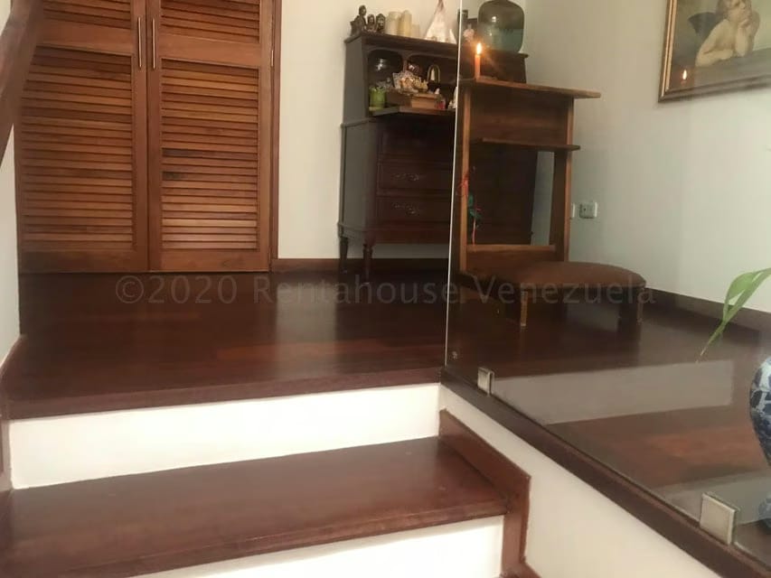 Casa (Duplex) en Venta en Oripoto, Distrito Metropolitano - 14