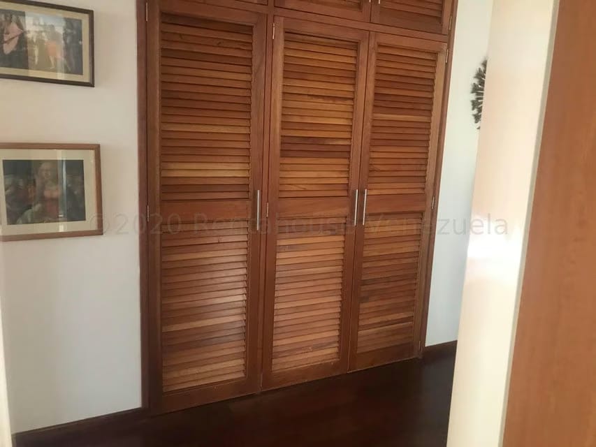 Casa (Duplex) en Venta en Oripoto, Distrito Metropolitano - 15