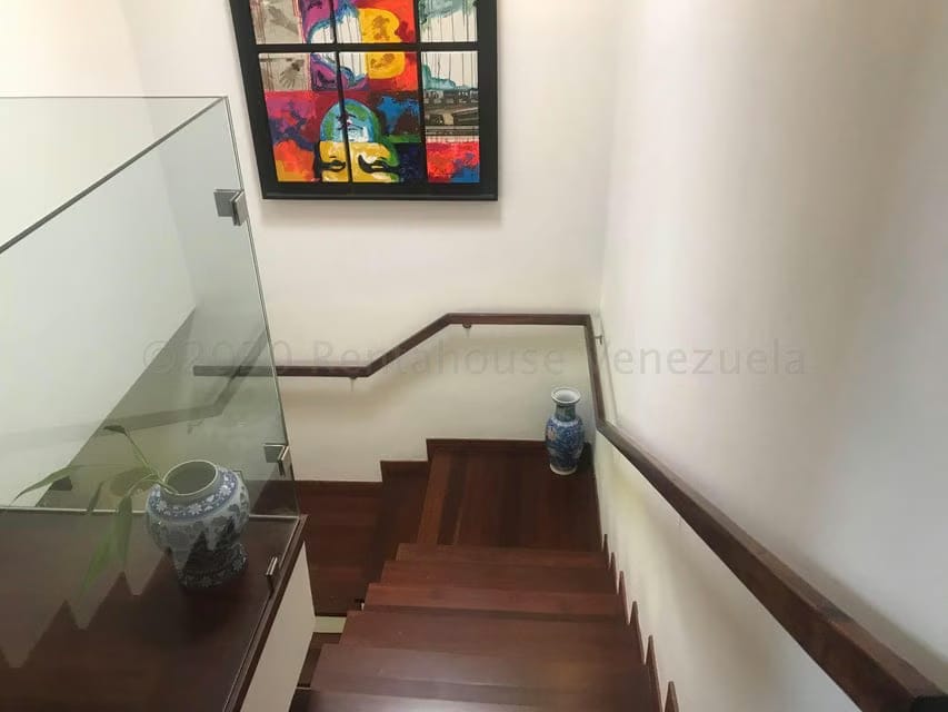 Casa (Duplex) en Venta en Oripoto, Distrito Metropolitano - 10
