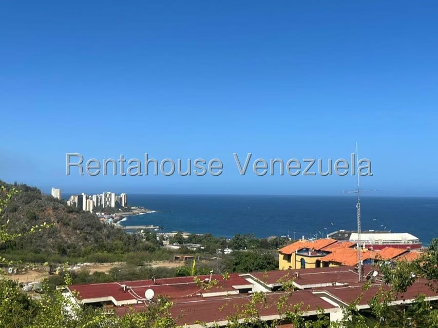 Apartamento (1 Nivel) en Alquiler en La Llanada, Vargas - 17