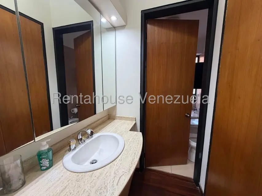 Apartamento (1 Nivel) en Venta en Sebucan, Distrito Metropolitano - 27